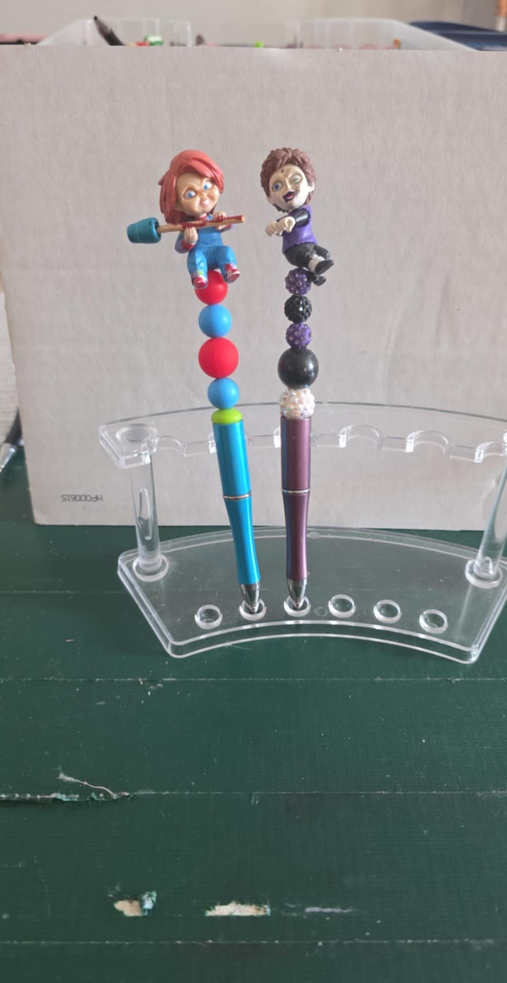 Chucky & Seed Pen Set